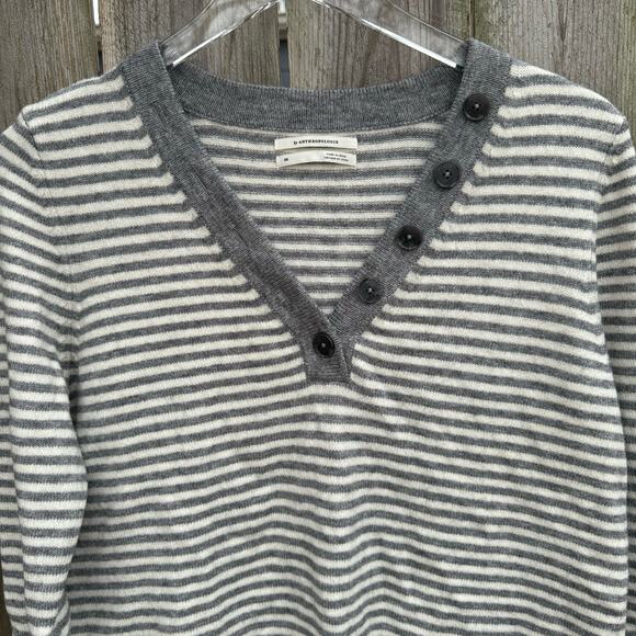 Anthropologie Sweater Stripes Viscose Blend XS Classic Versatile Classic - Picture 3 of 10